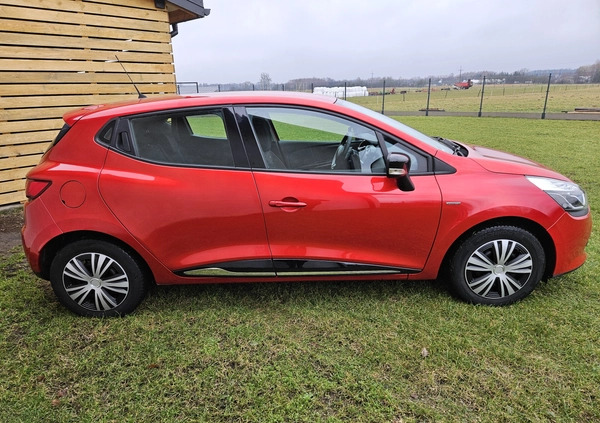 Renault Clio cena 29900 przebieg: 111678, rok produkcji 2016 z Poddębice małe 37